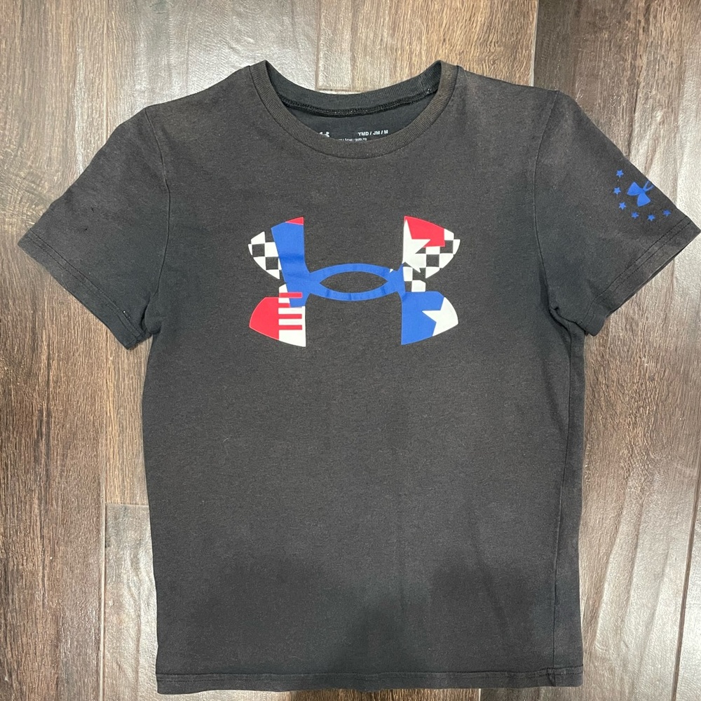 Boys Under Armour T Shirt